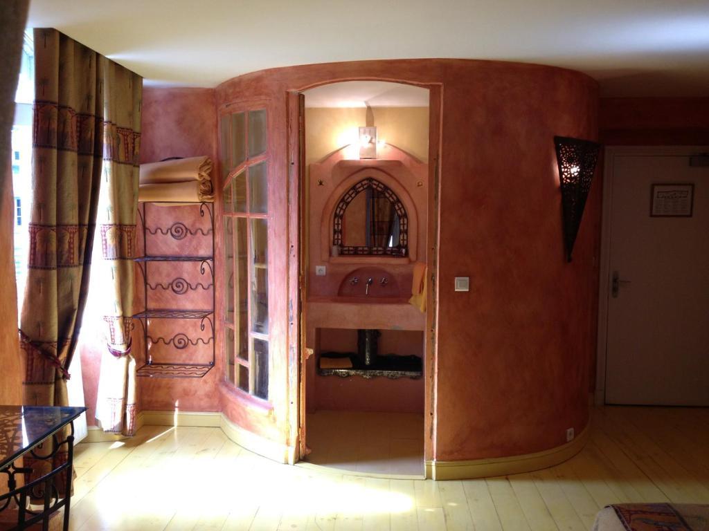 Hotel L'Astrolabe Oloron-Sainte-Marie Quarto foto